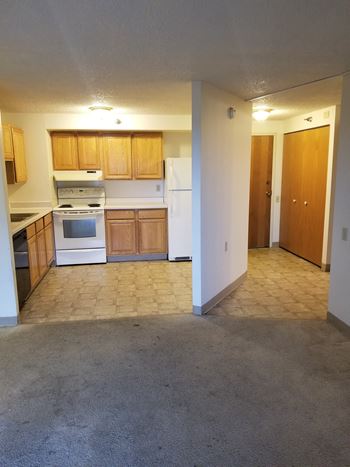 Two bedroom two bathroom accessible style oven